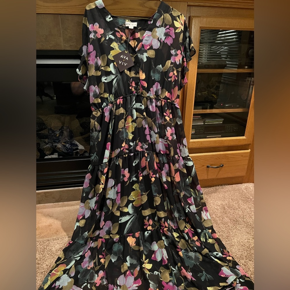 Ava & Viv Black Floral Dress Size 1X NWT